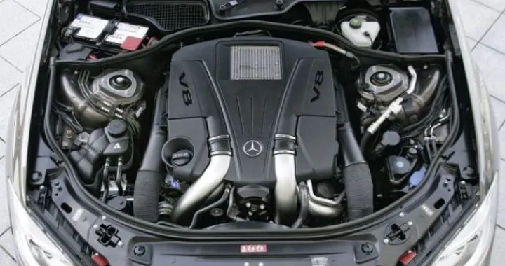 Mercedes: immagini e dati tecnici dei nuovi motori V6 3.5 e V8 4.6 biturbo