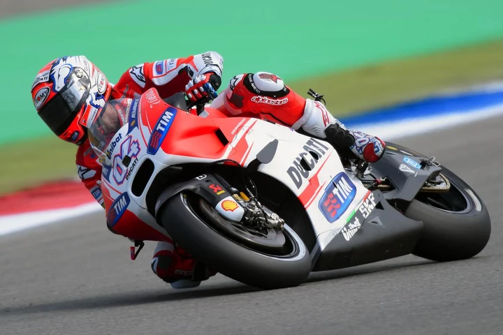MotoGP Assen 2015: sesto Iannone e decimo Dovizioso, 
