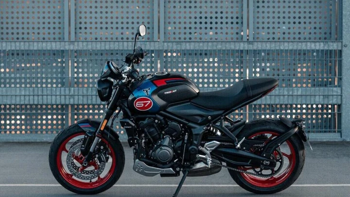 Triumph Trident 660 Triple Tribute Edition 2025: omaggio alla Slippery Sam