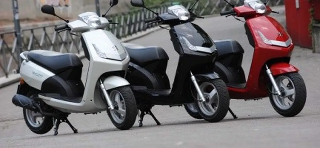 MotoBlogger: Peugeot New Vivacity 50
