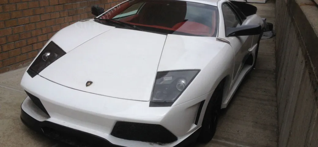 Lamborghini Murcielago: il clone su base Chevrolet Camaro