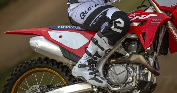Eleveit presenta i nuovi stivali X Privilege WP Enduro [FOTO]