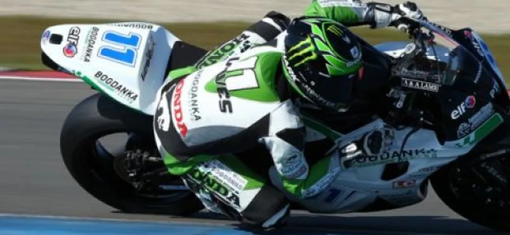 Supersport: Lowes primo nelle qualifiche del venerdì ad Assen