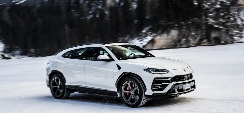 Lamborghini Urus: la video prova su strada e neve