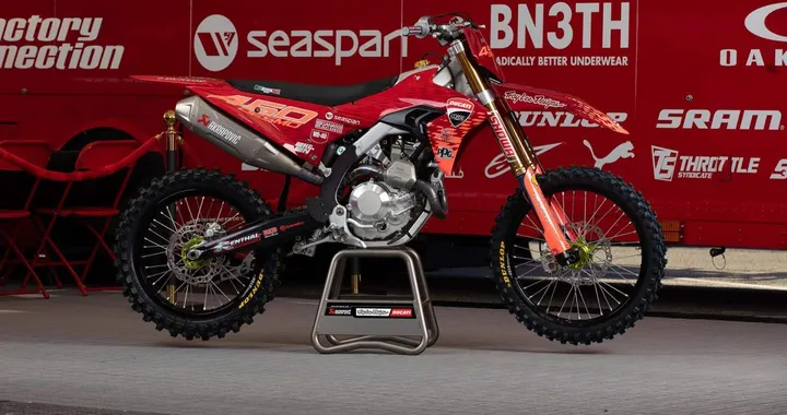 Desmo450 MX: la prima motocross Ducati arriva nel 2025 e promette scintille