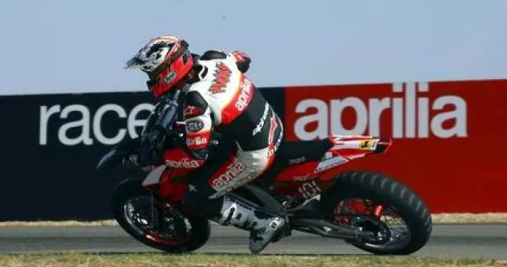 Chiude lo stabilimento della Piaggio di Ternate: il cuore del reparto corse OffRoad