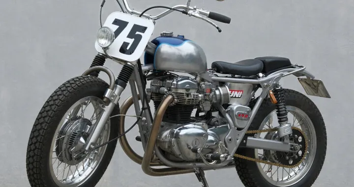 Kawasaki W650 Moana: la special ispirata al flat track anni '70