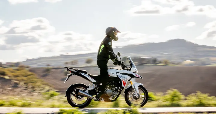 Benelli TRK 251 2022