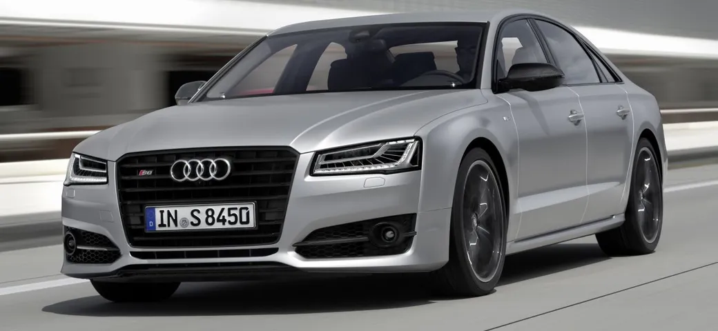 Audi S8 plus