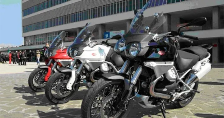 Mondo Moto Guzzi 09: Aquile in strada, Cesenatico 27-29 Marzo