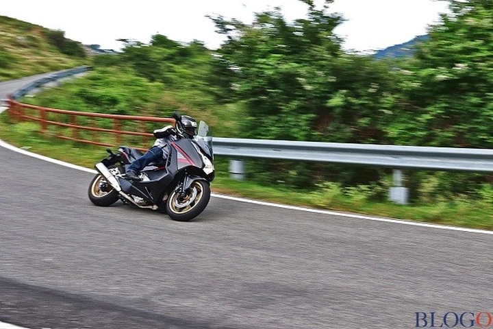 Honda Integra 750 S ABS 2015: la video prova