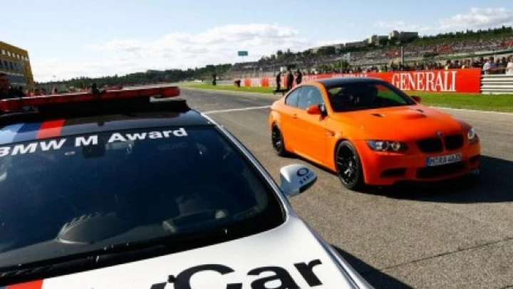 BMW: Valentino Rossi prova la nuova M3 GTS