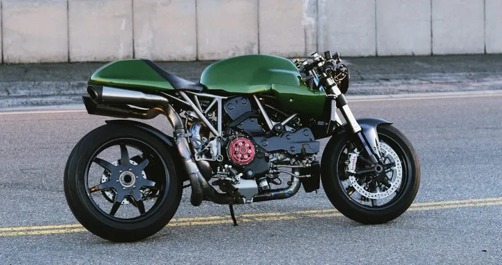 Ducati Sport Classic 1000S: restomod in titanio e 170 CV