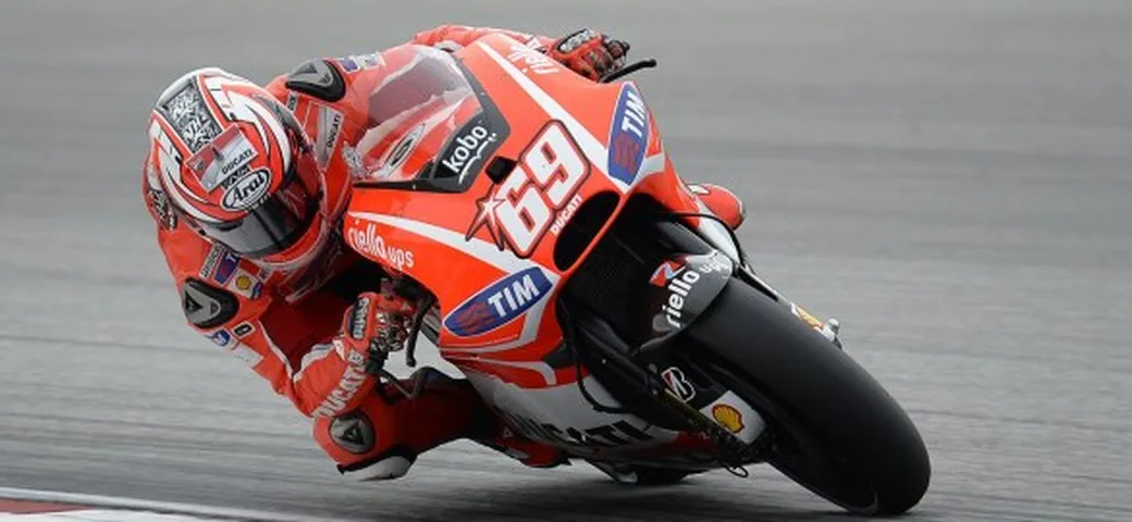 Phillip Island: pista difficile e problemi di motori per Ducati