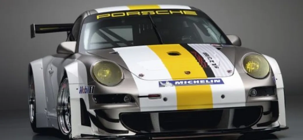 Porsche 911 GT3 RSR 2011
