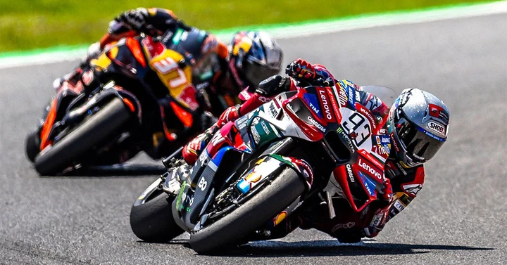 MotoGP, Acosta e Márquez infiammano il Mugello: “Questo piace ai tifosi”