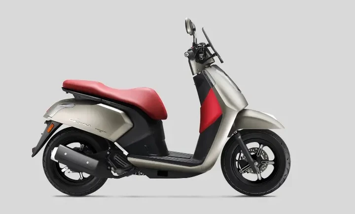 Keeway Gemma 125: lo scooter rétro che parla il linguaggio del futuro
