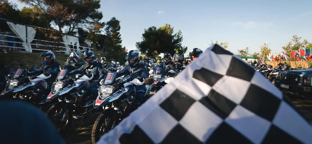 BMW apre le iscrizioni nazionali per le qualificazioni al GS Trophy 2024