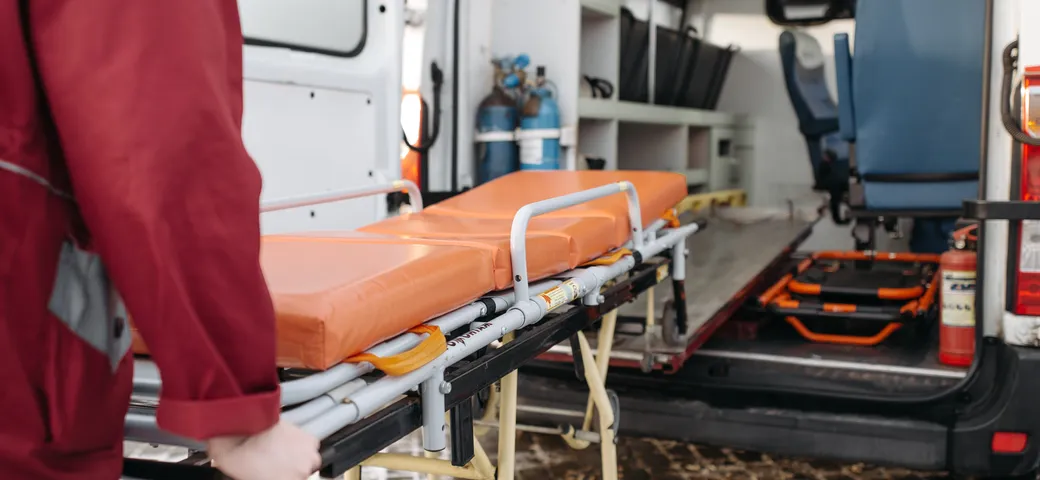 Incidente in moto: sull'asfalto ritrovata una pistola con il colpo in canna