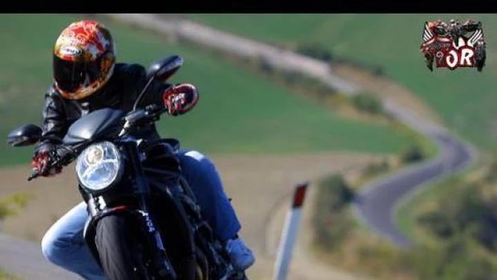 MV Agusta Brutale 1090RR onboard video