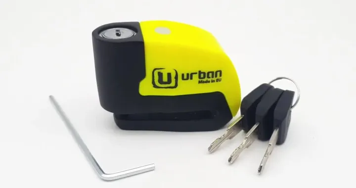 Proteggi la tua moto con URBAN UR6 a un prezzo TOP