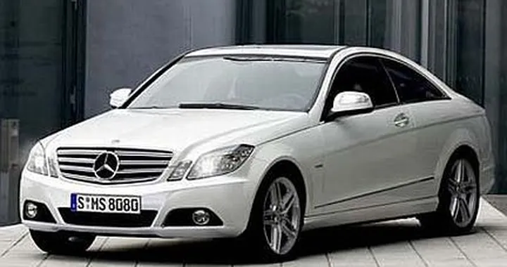 Mercedes-Benz CLK: il primo rendering