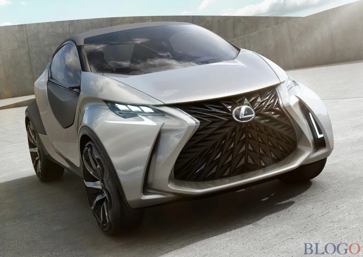 Lexus LF-SA: nuove foto e video della compatta