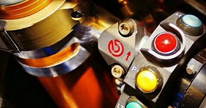 MotoGP, il “segreto” del trionfo di Rossi: il manico non basta, ci vuole il … “traction control”