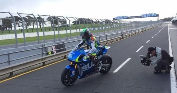 MotoGP, Eugene Laverty entusiasta della Suzuki XRH-1: "E' la moto che dovrei guidare"