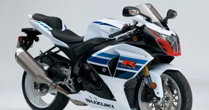 La storia della GSX-R in un sito multilingua