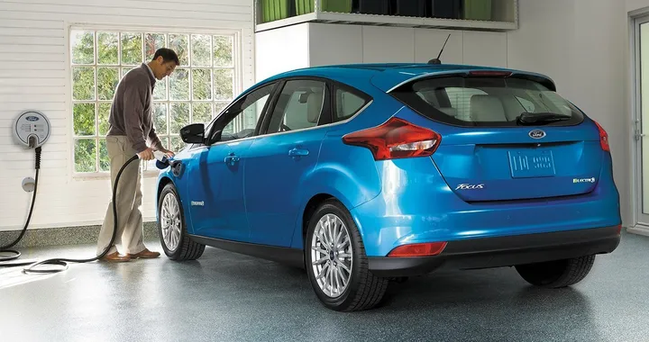 Ford Focus elettrica: nuove batterie e più autonomia