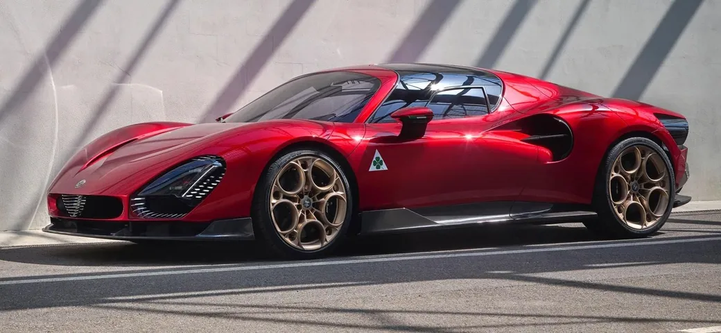 Alfa Romeo: al Goodwood Festival of Speed con 33 Stradale e Junior Elettrica