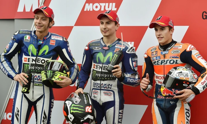 MotoGP Motegi 2015: Lorenzo in pole su Rossi e Marquez, Ducati in 2a fila [Foto]