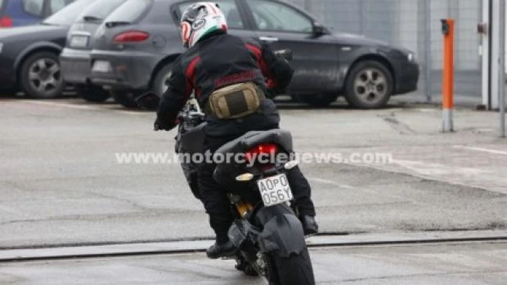 Nuove foto spia della Ducati Multistrada 2010
