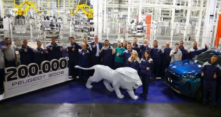 Peugeot 3008 taglia un prestigioso traguardo: 200.000 unità