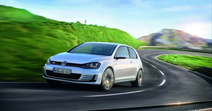 Volkswagen Golf GTI e GTI Performance: foto e dati tecnici ufficiali