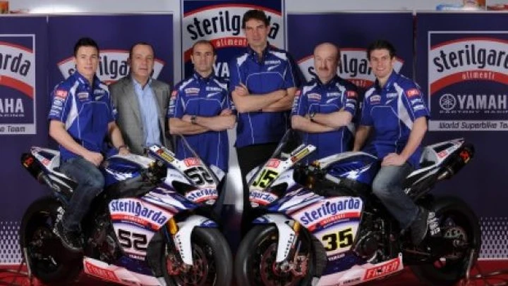 WSBK: E' stato presentato oggi il Team Sterilgarda Yamaha. Toseland e Crutchlow ottimisti