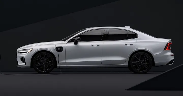 Volvo S60 Black Edition: edizione limitata in soli 450 esemplari