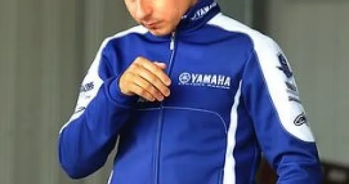 MotoGP: operazione riuscita per Jorge Lorenzo, "mi congratulo con Casey, si merita questo secondo titolo"