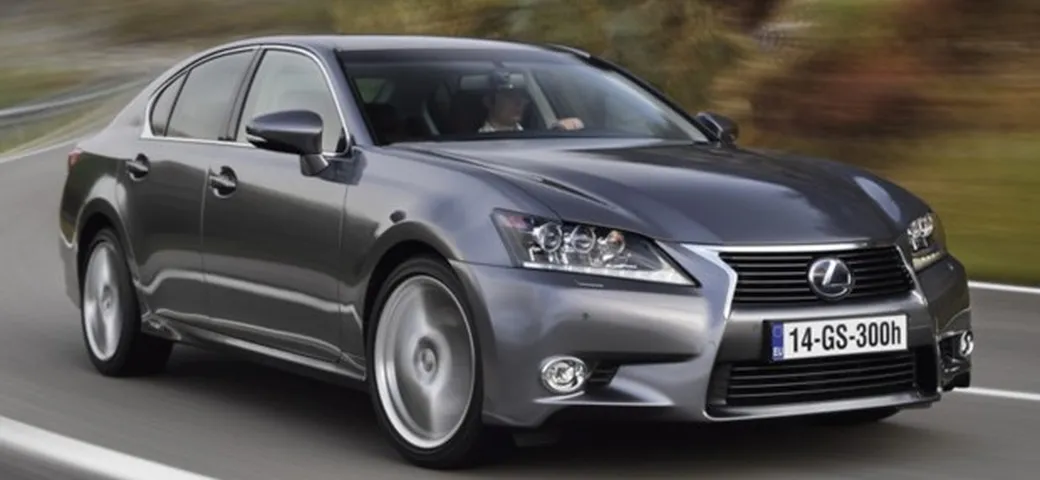 Lexus GS300h: prova su strada dell'ibrida