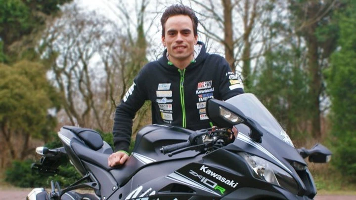 STK1000: Rob Hartog con Kawasaki