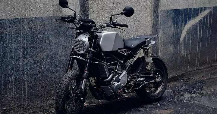 KTM 390 Duke Scrambler by BusyPeople