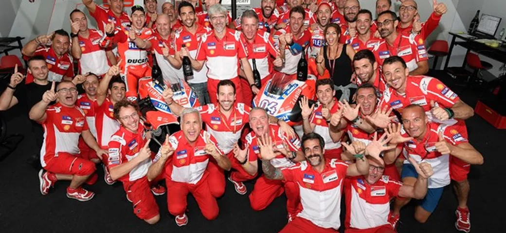 Pagelle MotoGP Sepang, Dovi-Ducati show. E che Jorge! A Valencia tutto nelle mani di Marquez