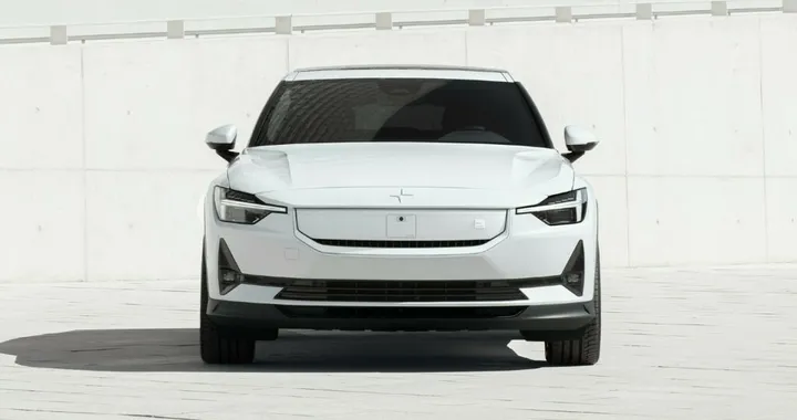 Polestar 2 restyling: novità, batteria, prezzi