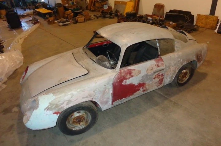 Abarth 750 Zagato: un rudere va in vendita per 40.000 dollari