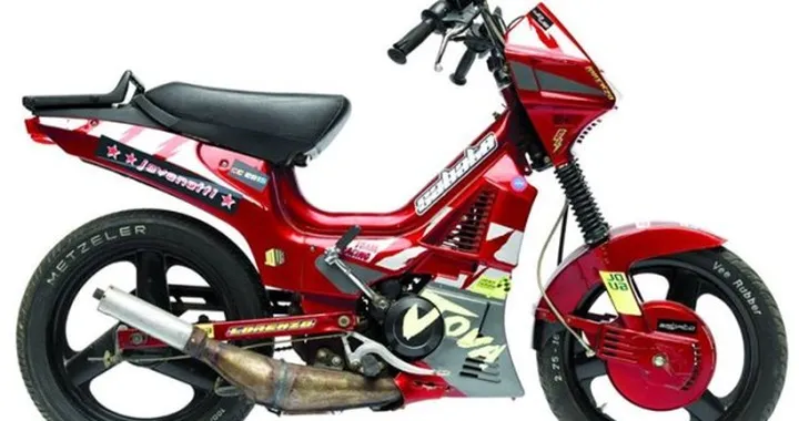 Jovanotti mette un Malaguti Fifty Top sulla copertina del singolo 'Sabato'