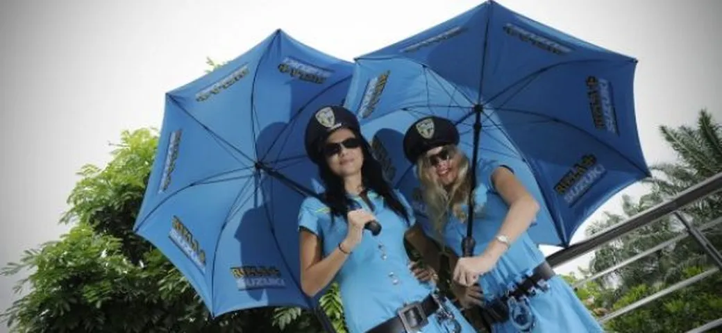 MotoGP: Paddock Girls e Umbrella Girls di Sepang
