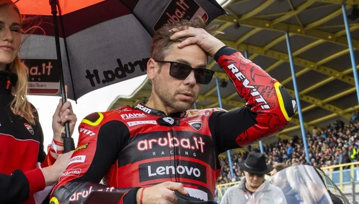 Superbike, Bautista contro la MotoGP: “Regole diverse, ingiustizia evidente”