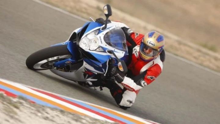 Suzuki Italia supporterà in maniera ufficiale tutte le GSX-R 600 iscritte ai campionati 2011