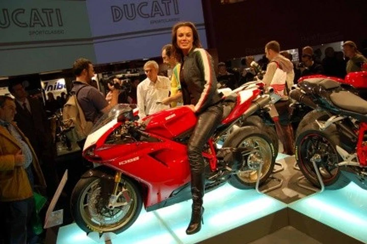 Eicma: Ducati Monster, 848, 1098R, 1098 e 1098S